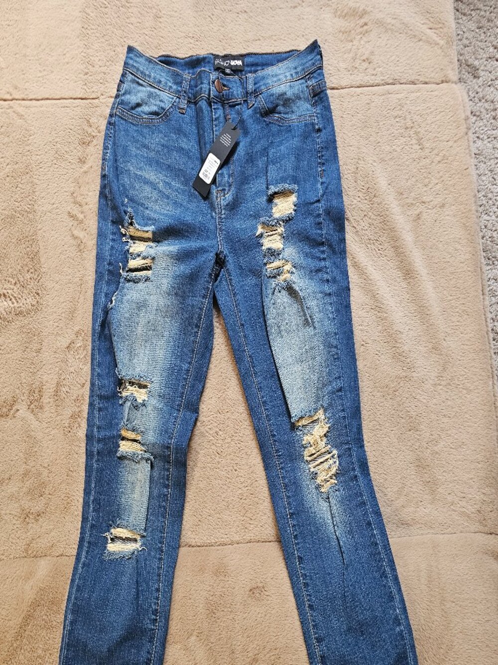 Fashion Nova Distressed Skinny Jeans | Size 11 | NWT | Medium Wash
